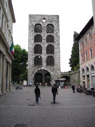 Gebauede_Como