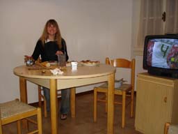 Gina_bereitet_Event_vor