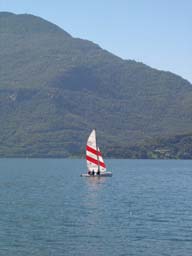 Roland_Trudi_am_Segeln