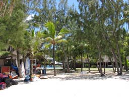 044_Surfstation